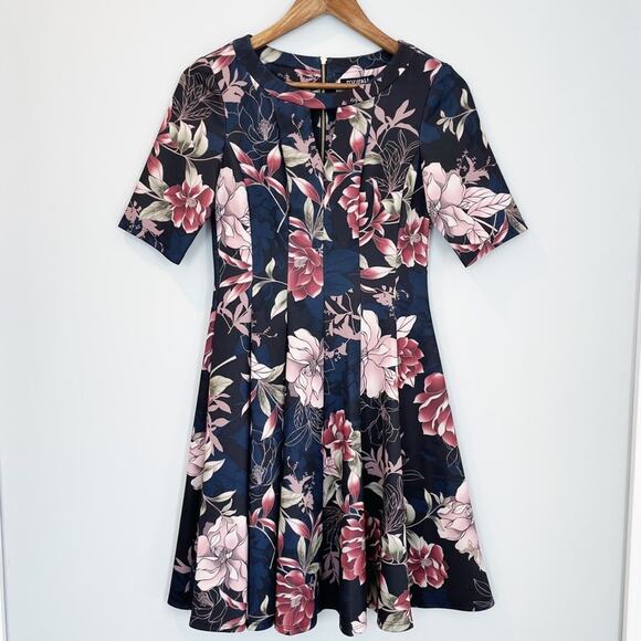 Roz & Ali Floral Cut Out Skater Dress Black Navy Pink Size 2 Like New - Picture 1 of 13